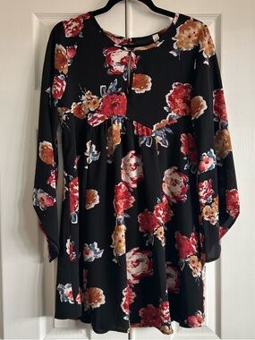 Peppermint Black Floral Long-Sleeve Babydoll Dress with Red and Tan Blooms